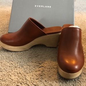 Everlane Wood Mules